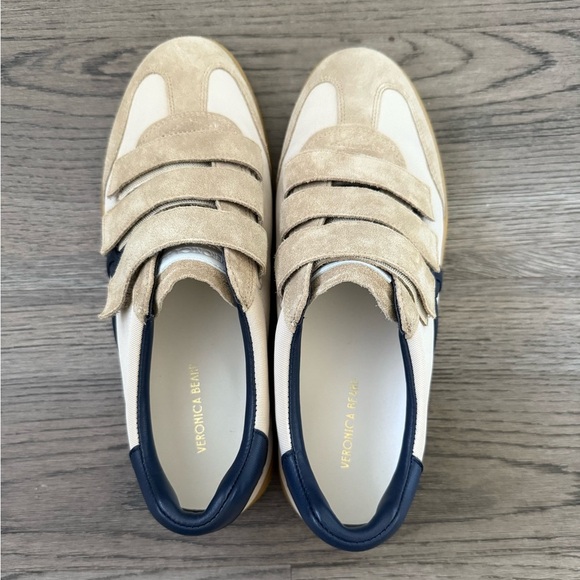 Veronica Beard Reagan Sneakers - Size 9 - Sand Beige/Navy Leather - NWOB - Picture 7 of 12